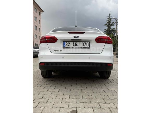 Sahibinden Ford Focus 1.5 TDCi Titanium 2015 Model 