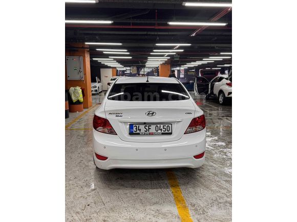 Sahibinden Hyundai Accent Blue 1.6 CRDI Mode Plus 2016 Model 