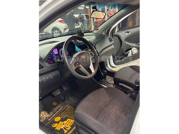Sahibinden Hyundai Accent Blue 1.6 CRDI Mode Plus 2016 Model 