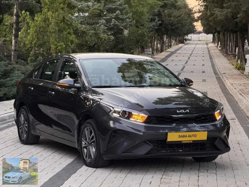 Galeriden Kia Cerato 1.6 MPI Elegance 2024 Model İstanbul 11.000 km Füme