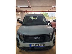 Acil Sahibinden Ford Tourneo Courier 1.5 TDCi Titanium 2024 Model 