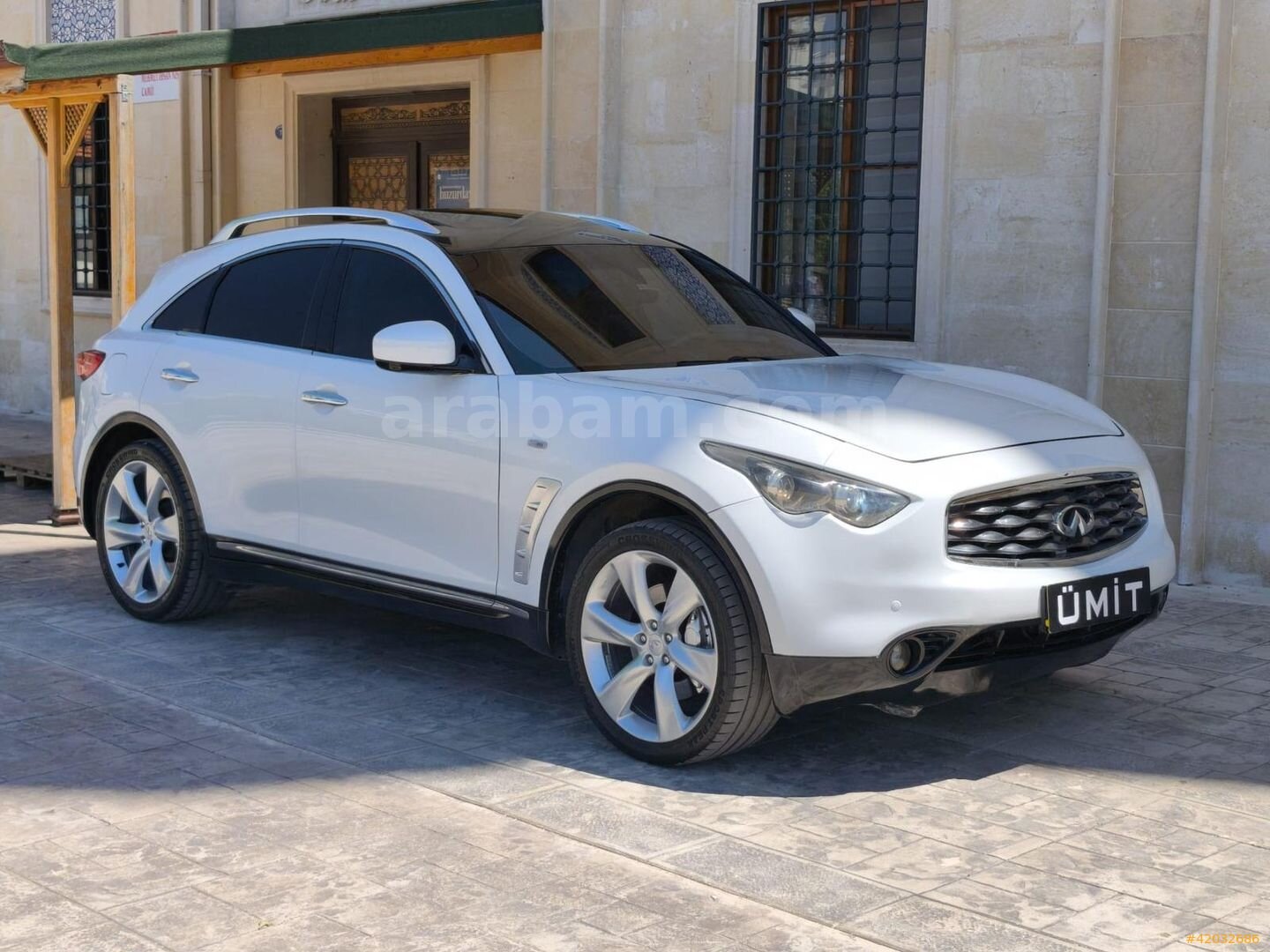 Galeriden Infiniti FX FX30d S 2011 Model Gaziantep 301.000 km Beyaz 3