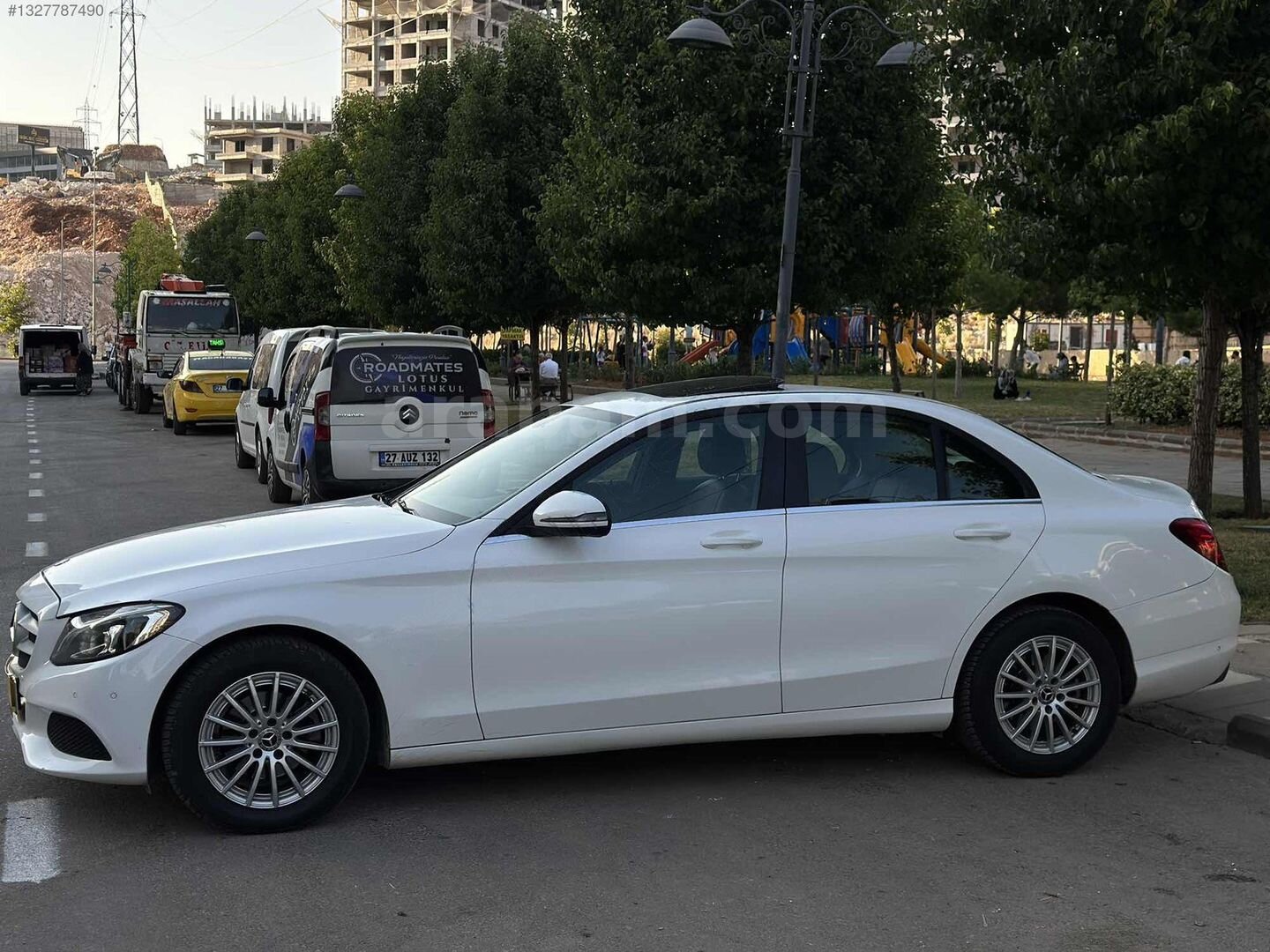 Galeriden Mercedes - Benz C 200 D Comfort 2018 Model Gaziantep 146.000 km Beyaz 3