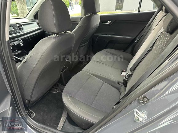MEGA OTOMOTİV'DEN İLK ELDEN BOYASIZ DEĞİŞENSİZ KİA RİO