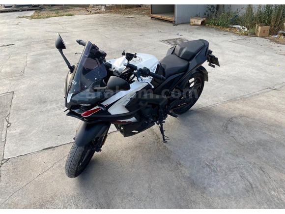 Sahibinden Bajaj Pulsar 200 RS