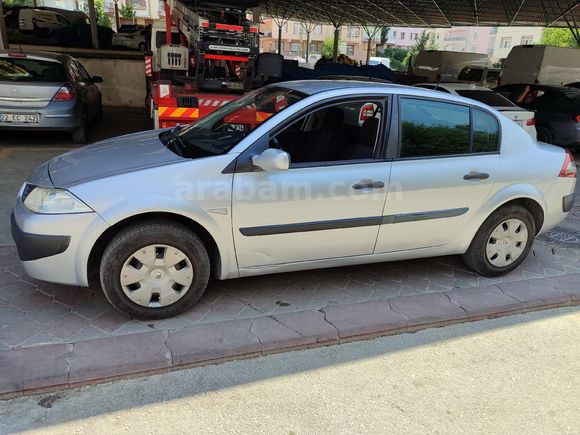 DEĞİŞENSİZ 2010 MODEL MEGANE 2 1.5dci 110hp