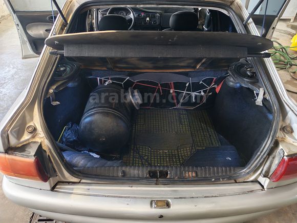 Sahibinden Klimalı Zetec Ford Escort 1.6 CLX 1995 Model