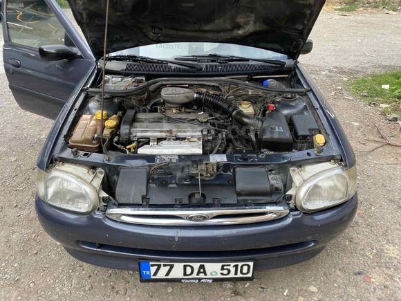 Sahibinden Ford Escort 1.6 CLX 1998 Model 