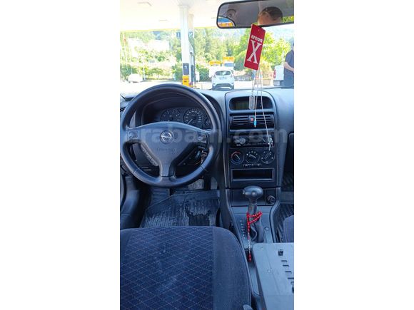 3. Sahibinden Saf benzinli otomatik