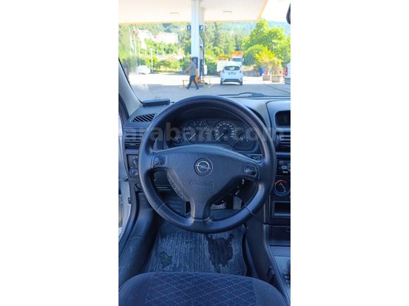 3. Sahibinden Saf benzinli otomatik