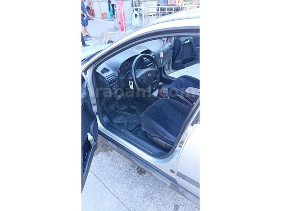 3. Sahibinden Saf benzinli otomatik