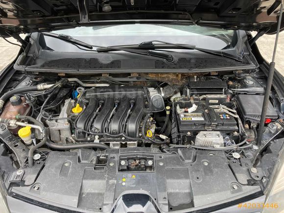2014 MODEL MEGANE 3