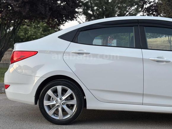 //HK AUTO//2018 HYUNDAİ ACCENT BLUE 92 BİN KM BOYASIZ BAKIMLI