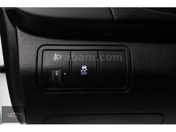 ROYAL GARAGE'DAN İLK EL ACCENT BLUE 1.4 MODE PLUS BOYASIZ-HATASZ