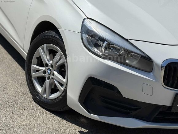 BMW 216d ACTİVE TOURER PURE JOYSTİCK