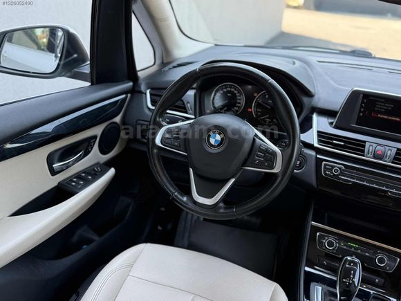 BMW 216d ACTİVE TOURER PURE JOYSTİCK