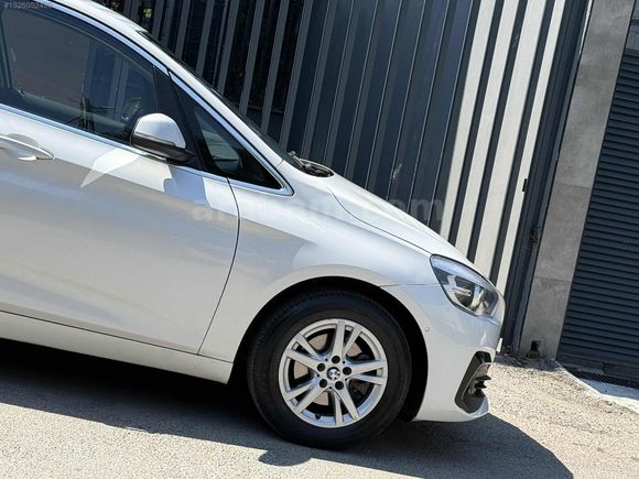 BMW 216d ACTİVE TOURER PURE JOYSTİCK