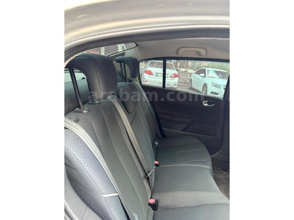 Sahibinden Renault Megane 1.6 Dynamique 2004 Model