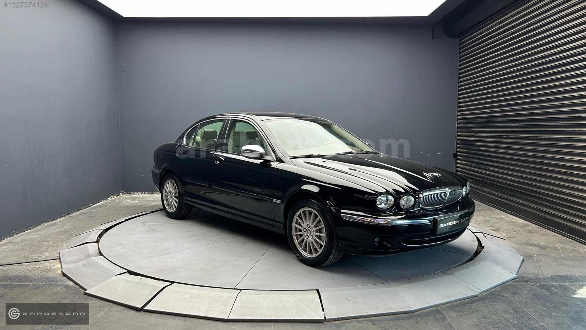 Galeriden Jaguar X-Type 2.1 Executive 2007 Model İstanbul 138.000 km Siyah 1