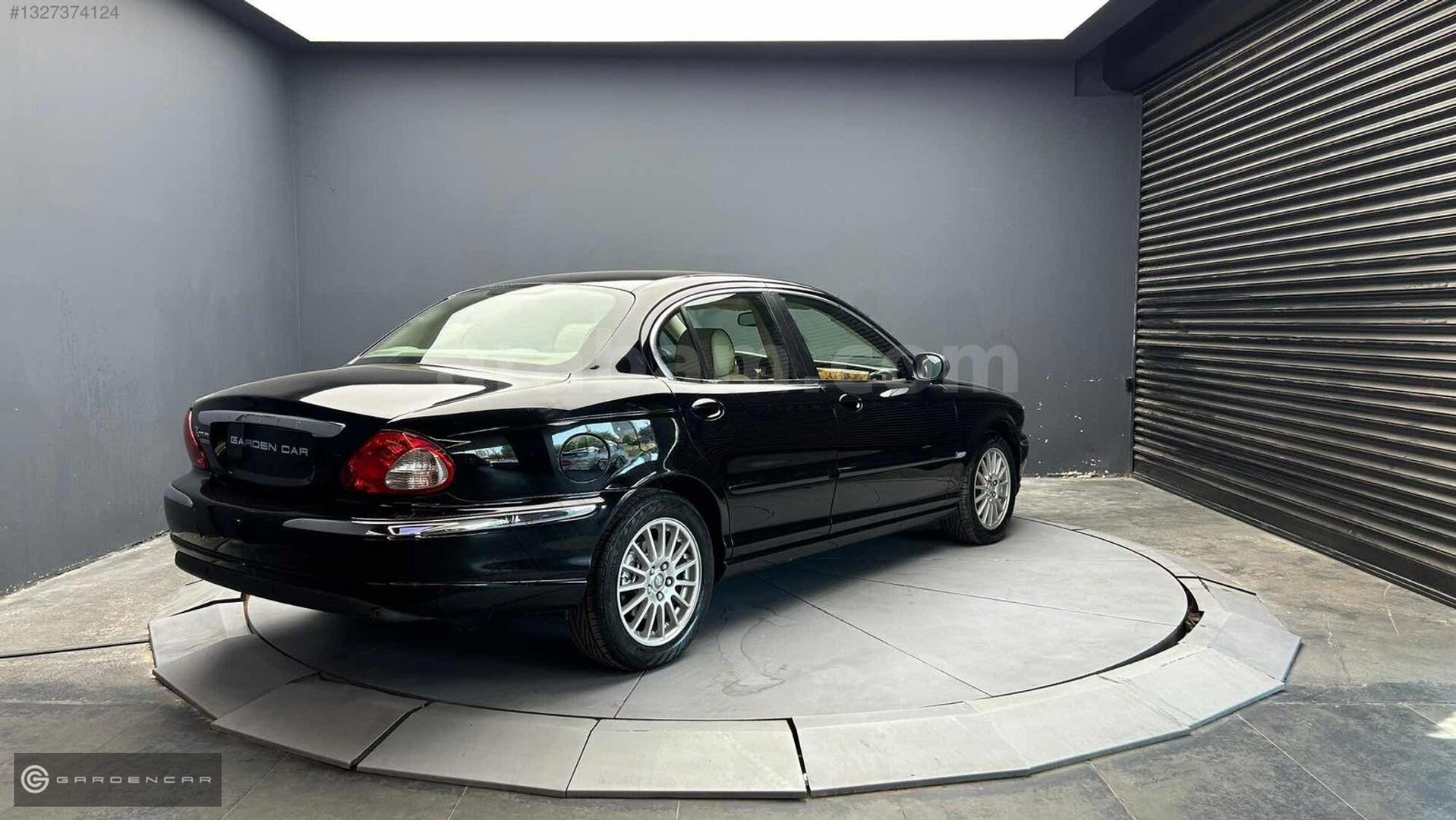 Galeriden Jaguar X-Type 2.1 Executive 2007 Model İstanbul 138.000 km Siyah 3