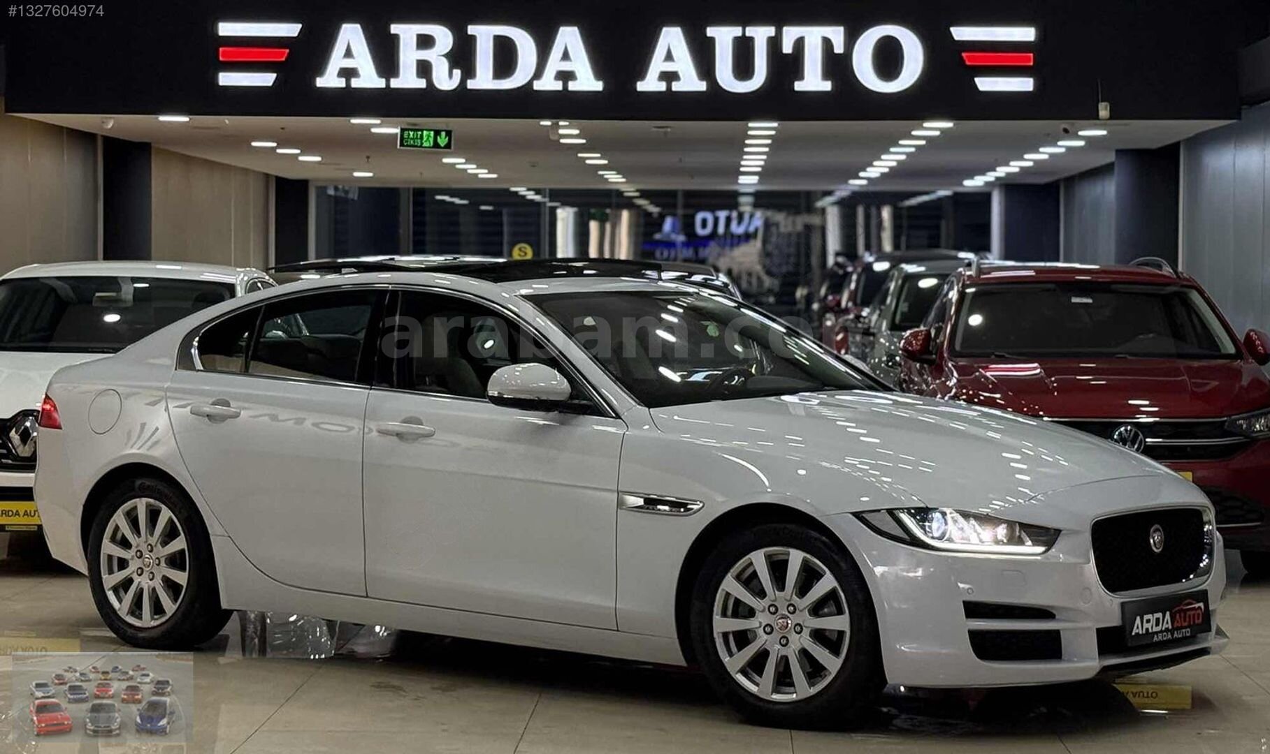Galeriden Jaguar XE 2.0 Prestige 2015 Model İstanbul 135.000 km Beyaz 3