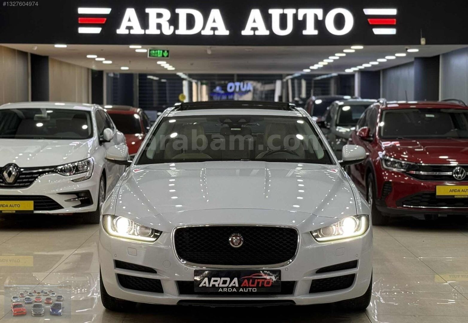 Galeriden Jaguar XE 2.0 Prestige 2015 Model İstanbul 135.000 km Beyaz 2