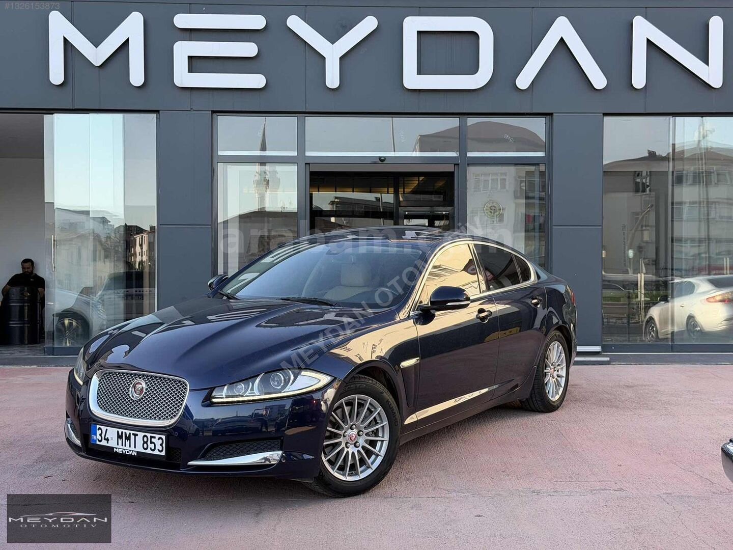 Galeriden Jaguar XF 2.0 Business 2015 Model Kocaeli 179.000 km Lacivert 1