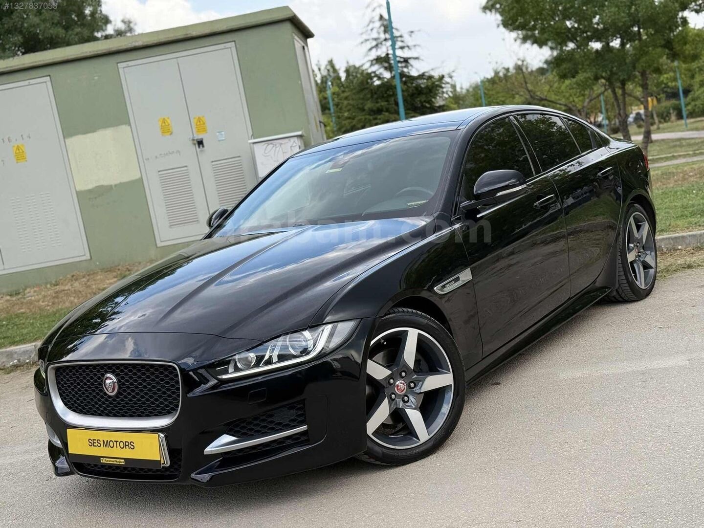 Galeriden Jaguar XE 2.0 D R-Sport Plus 2018 Model Bursa 187.580 km Siyah 1