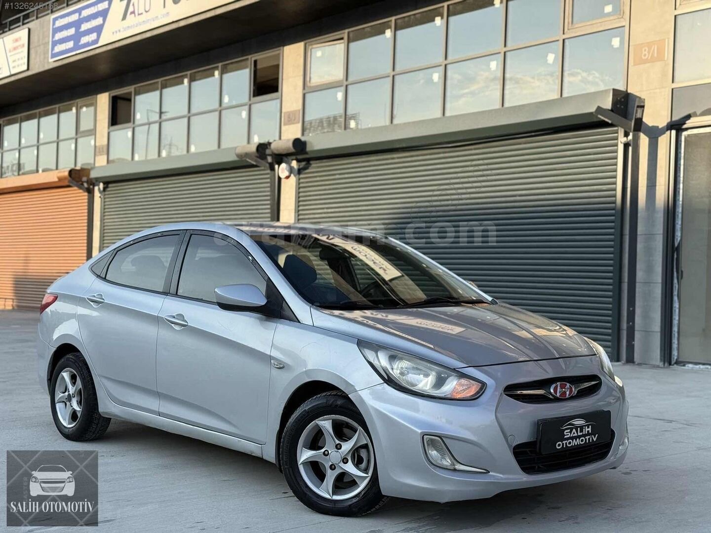 Galeriden Hyundai Accent Blue 1.6 CRDI Mode 2013 Model Ankara 310.000 km Gri 1