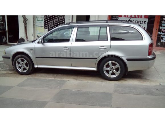 Sahibinden Skoda Octavia 1.6 Ambiente 2004 Model Ankara