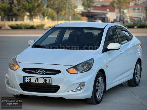 TERTEMİZ HYUNDAİ ACCENT BLUE BAKIMLI MASRAFSIZ 1.6 CRDİ MODE