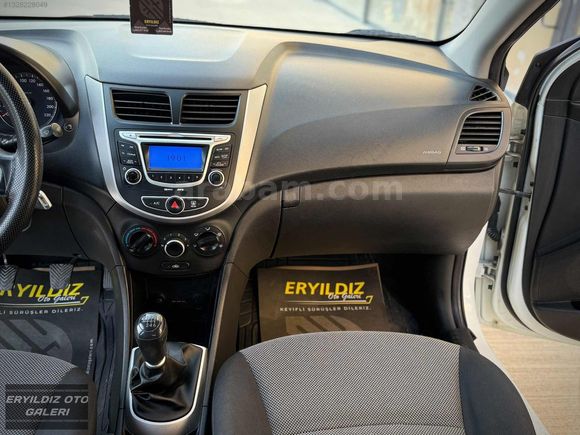TERTEMİZ HYUNDAİ ACCENT BLUE BAKIMLI MASRAFSIZ 1.6 CRDİ MODE