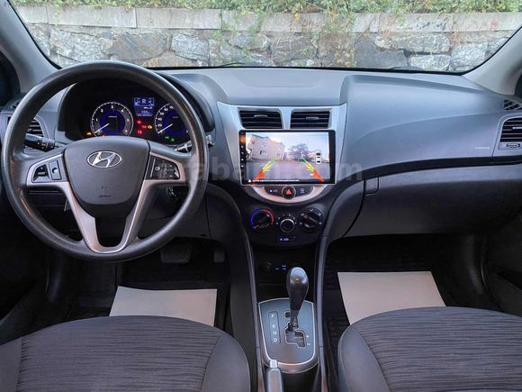 2015 ACCENTBLUE 1.6CRDİ 7İLERİ CVT MODE 4CAMELKTRK SİSFAR