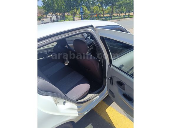 Sahibinden Renault Clio 1.5 dCi Authentique 2004 Model