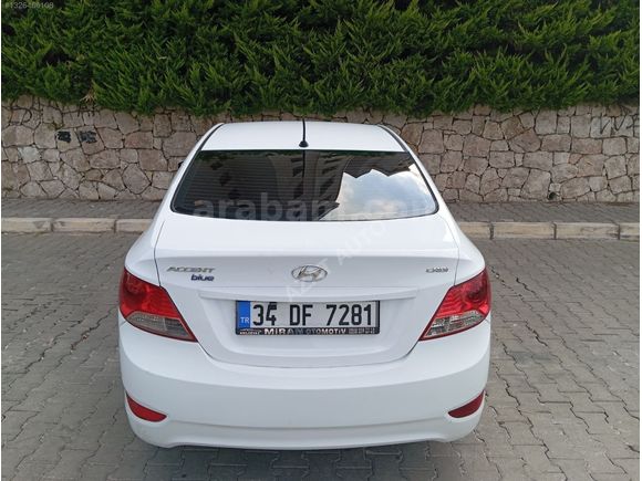 AZAT AUTO,DAN 2017 MODEL HYUNDAİ ACCENT BLUE DİZEL OTOMATİK