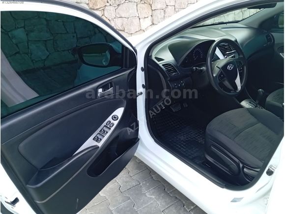 AZAT AUTO,DAN 2017 MODEL HYUNDAİ ACCENT BLUE DİZEL OTOMATİK