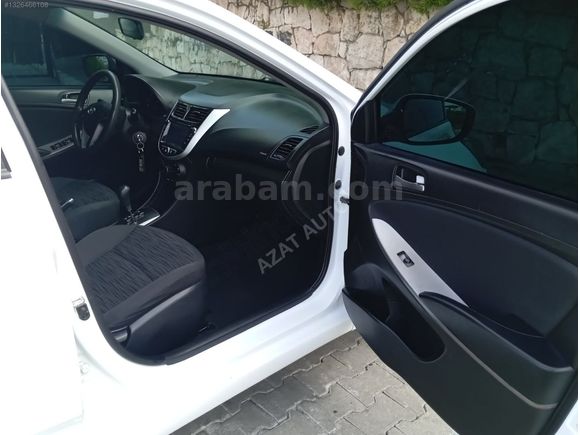 AZAT AUTO,DAN 2017 MODEL HYUNDAİ ACCENT BLUE DİZEL OTOMATİK