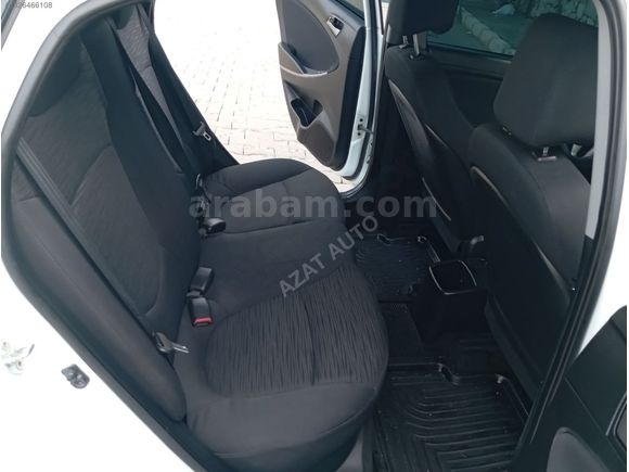 AZAT AUTO,DAN 2017 MODEL HYUNDAİ ACCENT BLUE DİZEL OTOMATİK