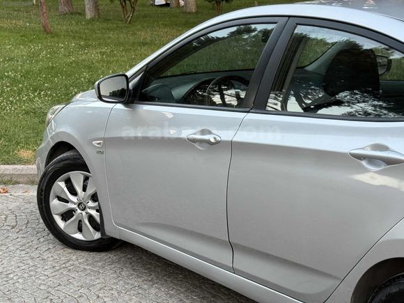 KAYALAR'DAN 2012 HYUNDAİ ACCENT BLUE 1.6 CRDİ MODE