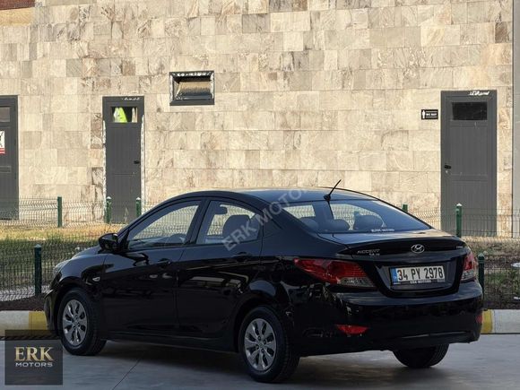 HATASIZ BOYASIZ DEĞİŞENSİZ 245.000 KM ACCENT BLUE