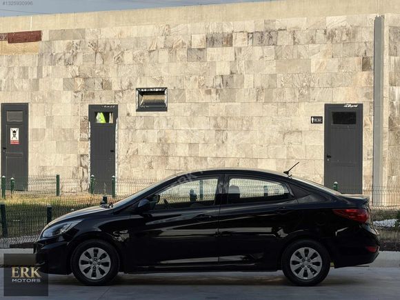 HATASIZ BOYASIZ DEĞİŞENSİZ 245.000 KM ACCENT BLUE