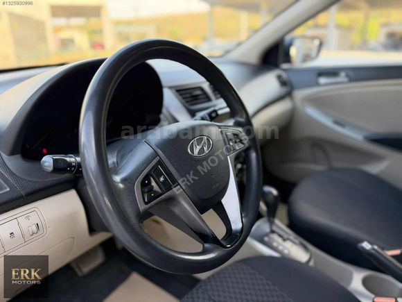 HATASIZ BOYASIZ DEĞİŞENSİZ 245.000 KM ACCENT BLUE