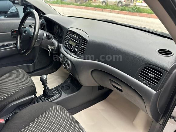 Sahibinden Hyundai Accent Era 1.4 Select 2011 Model