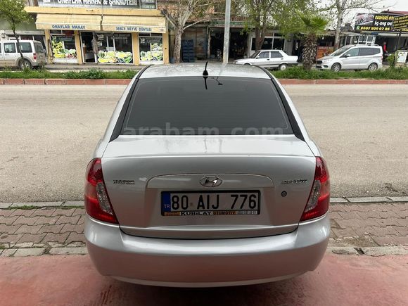 Sahibinden Hyundai Accent Era 1.4 Select 2011 Model