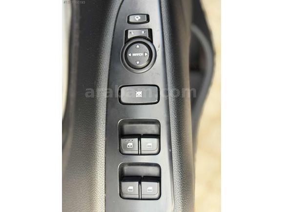 KİA/RİO/OTOMATİK/HATASIZ/159.*** KM