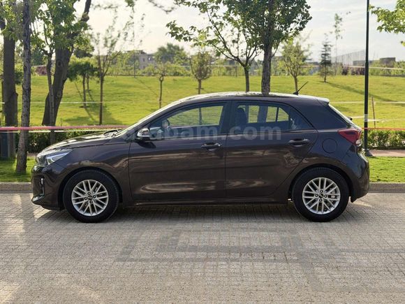KİA/RİO/OTOMATİK/HATASIZ/159.*** KM