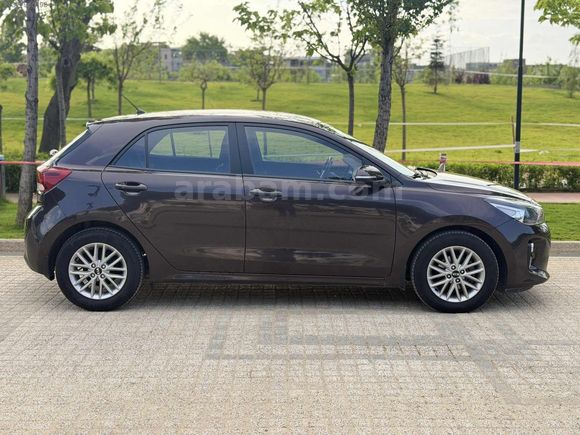 KİA/RİO/OTOMATİK/HATASIZ/159.*** KM