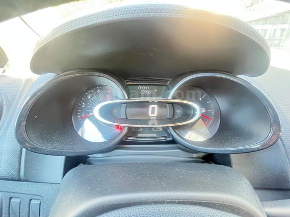 Sahibinden Acil Satılık Renault Clio 1.5 dCi Joy 2016 Model 