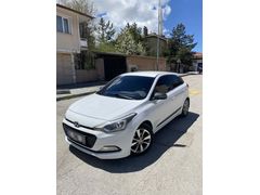 Galeriden Hyundai i20 1.2 MPI Elite 2016 Model Erzurum