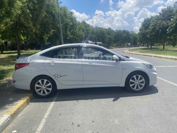2019 TRAFİK CIKIŞLI HYUNDAİ ACCENT BLUE 1.6 CRDI MODE PLUS OTOMATİK 